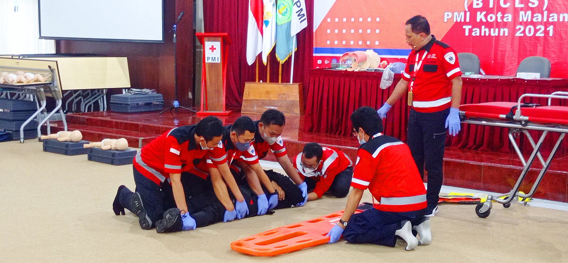 first aid diklat PMI PMR KSR relawan bantul korps Red Cross Indonesia website
